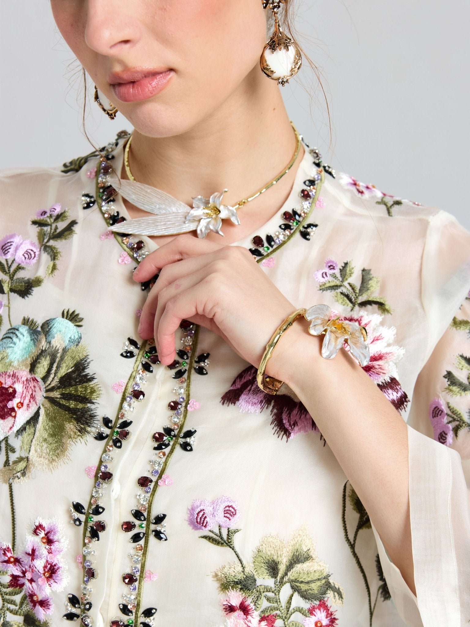 Floral Embroidered Beaded Jacket - Social Queen