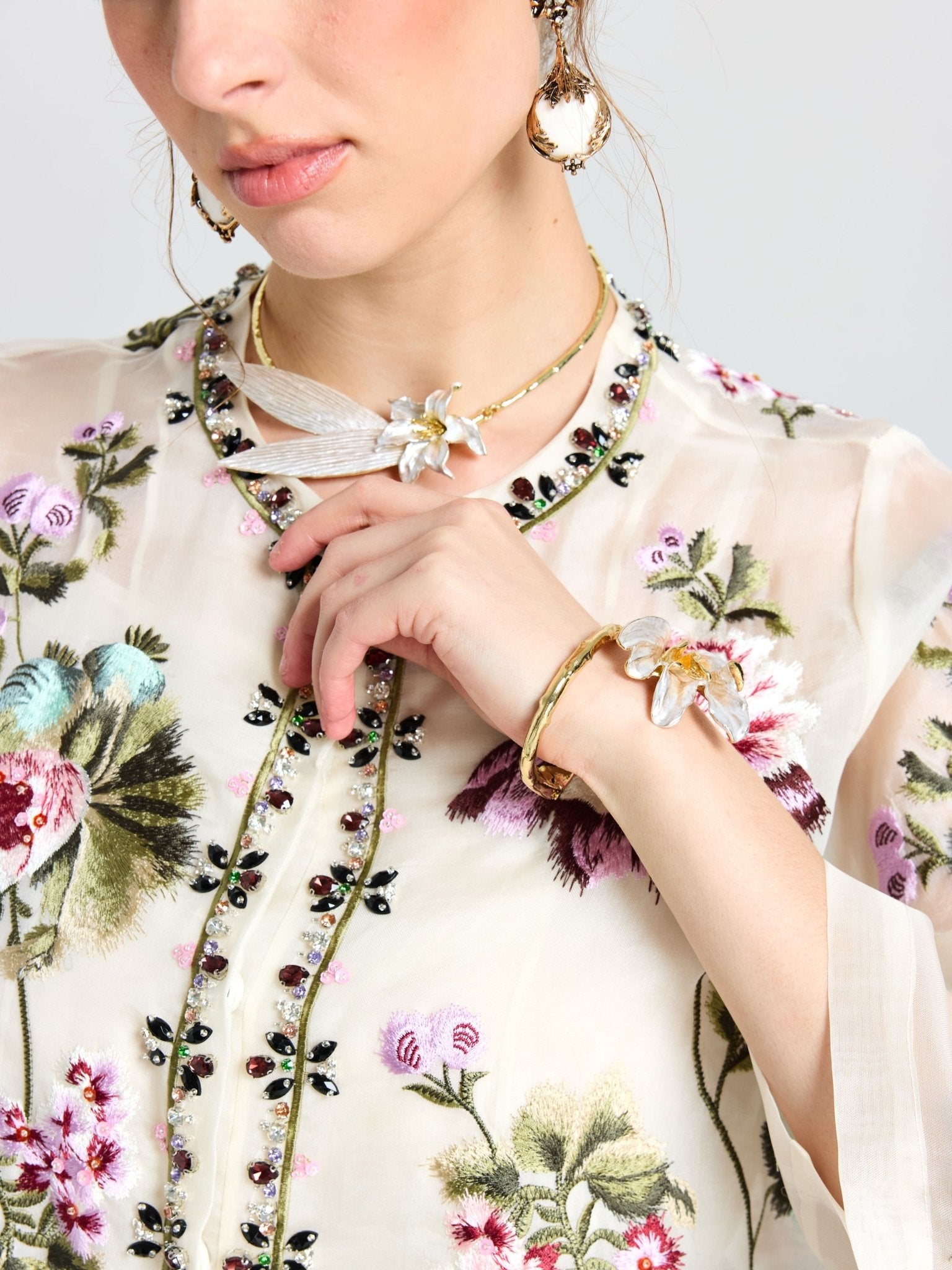 Magnolia Petal Cuff Bracelet - Social Queen