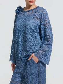 3D Floral Appliqué Cutwork Lace Top - Social Queen