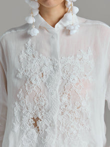 3D Lace Appliqué Shirt - Social Queen