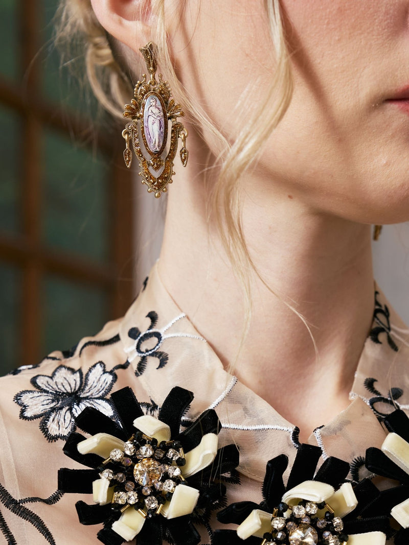 Baroque Portrait Drop Earrings - Social Queen
