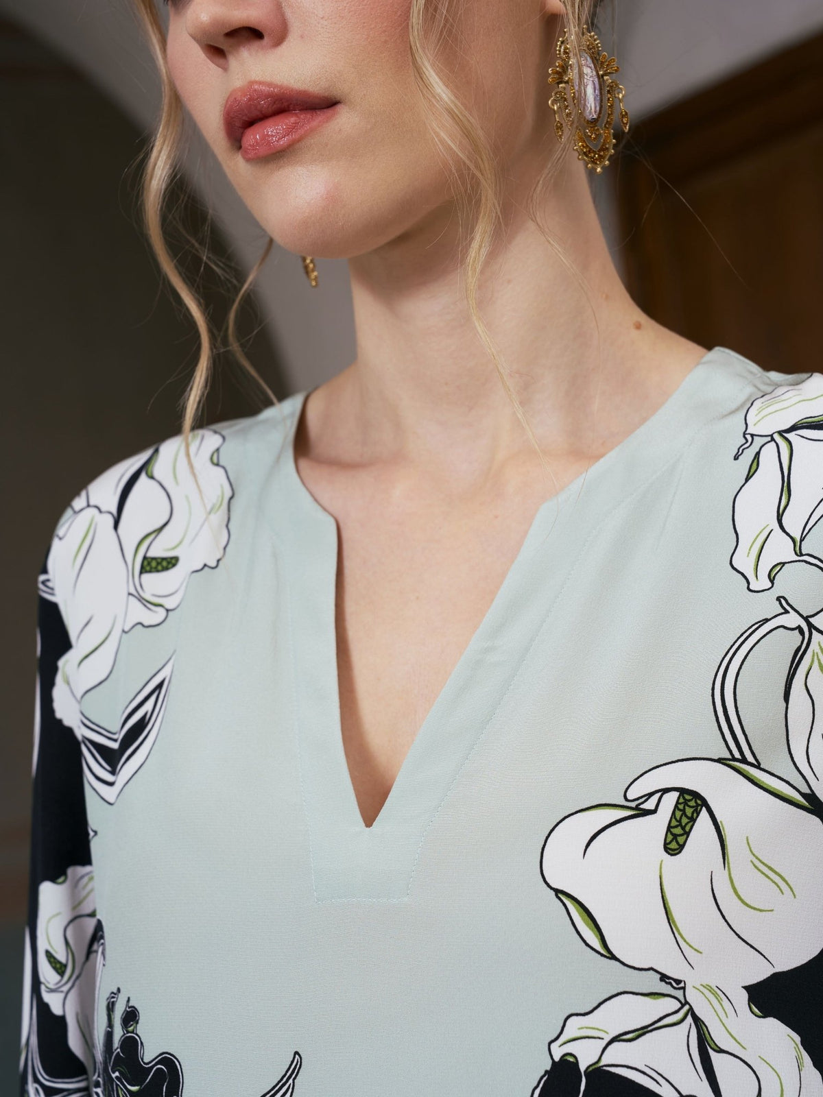 Calla Lily Print Silk Dress - Social Queen