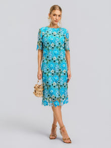 Floral Appliqué Lace Shift Dress - Social Queen