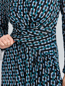 Geometric Print Stretch Dress - Social Queen