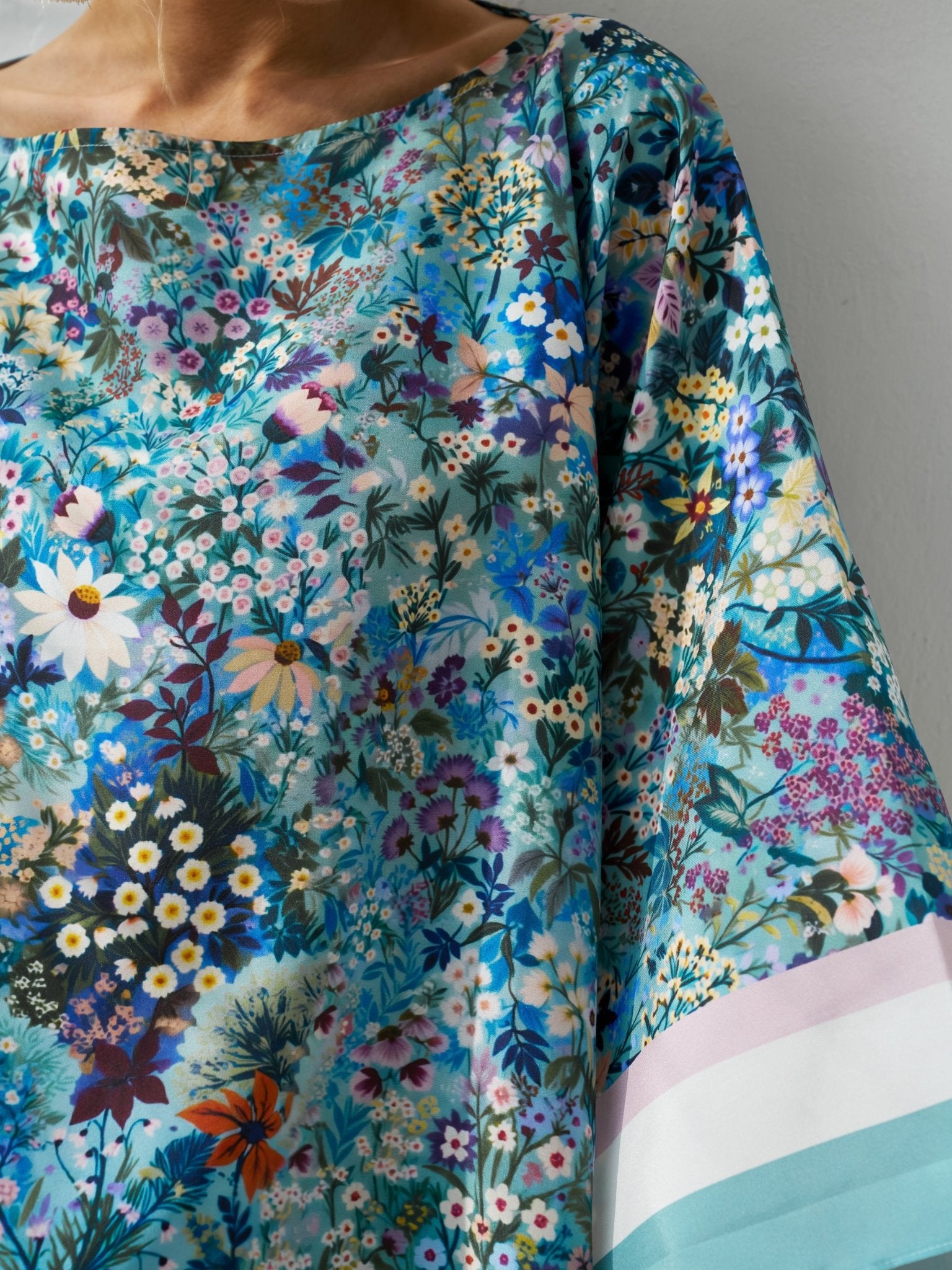 Placement Floral Silk Cape Top - Social Queen